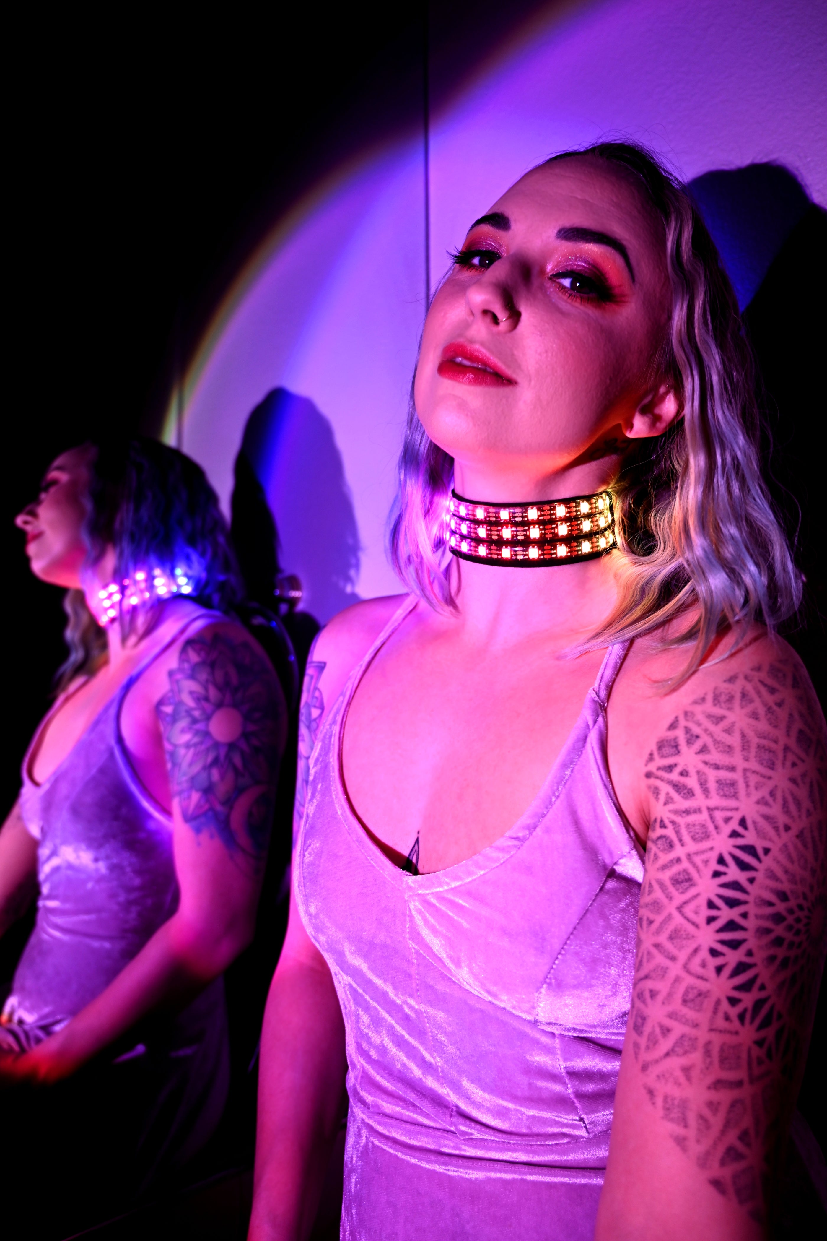 LED Choker Necklace with Battery Pack